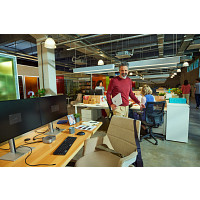 HP 8K135AA Series 7 Pro 727pm 68,6 cm (27 hüvelyk) 3840x2160@60Hz konferenciamonitor