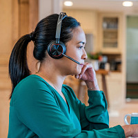 HP 9T9J4AA Poly Voyager Focus 2 Microsoft Teams Certified USB-C-C Headset +USB-C/A Adapter