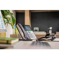 HP 82M91AA Poly Edge E550 IP-telefon PoE-támogatással