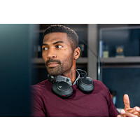 HP 8G7T9AA Poly Voyager Surround 80 UC USB-C headset + USB-C–USB-A-adapter