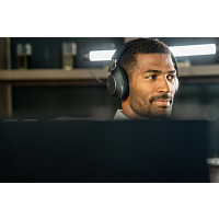 HP 8G7U0AA Poly Voyager Surround 80 UC USB-C headset Microsoft Teams-tanúsítvánnyal + USB-C–USB-A-adapter