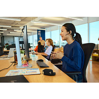 HP AV4P2AA Poly Voyager Legend 50-M Headset UC