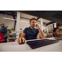 HP BD5F3AA 585C többeszközös két üzemmódú egér és billentyűzet kombináció csuklótámasszal