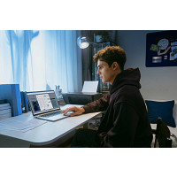 HP DeskJet 2921 All-in-One nyomtató