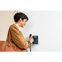 HP 82M86AA Poly Edge E100 IP-telefon PoE-támogatással