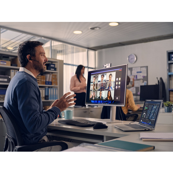 HP EliteBook 6 G2i 14 inch Notebook Next Gen AI PC_Not as shown__Product in Use_Left facing